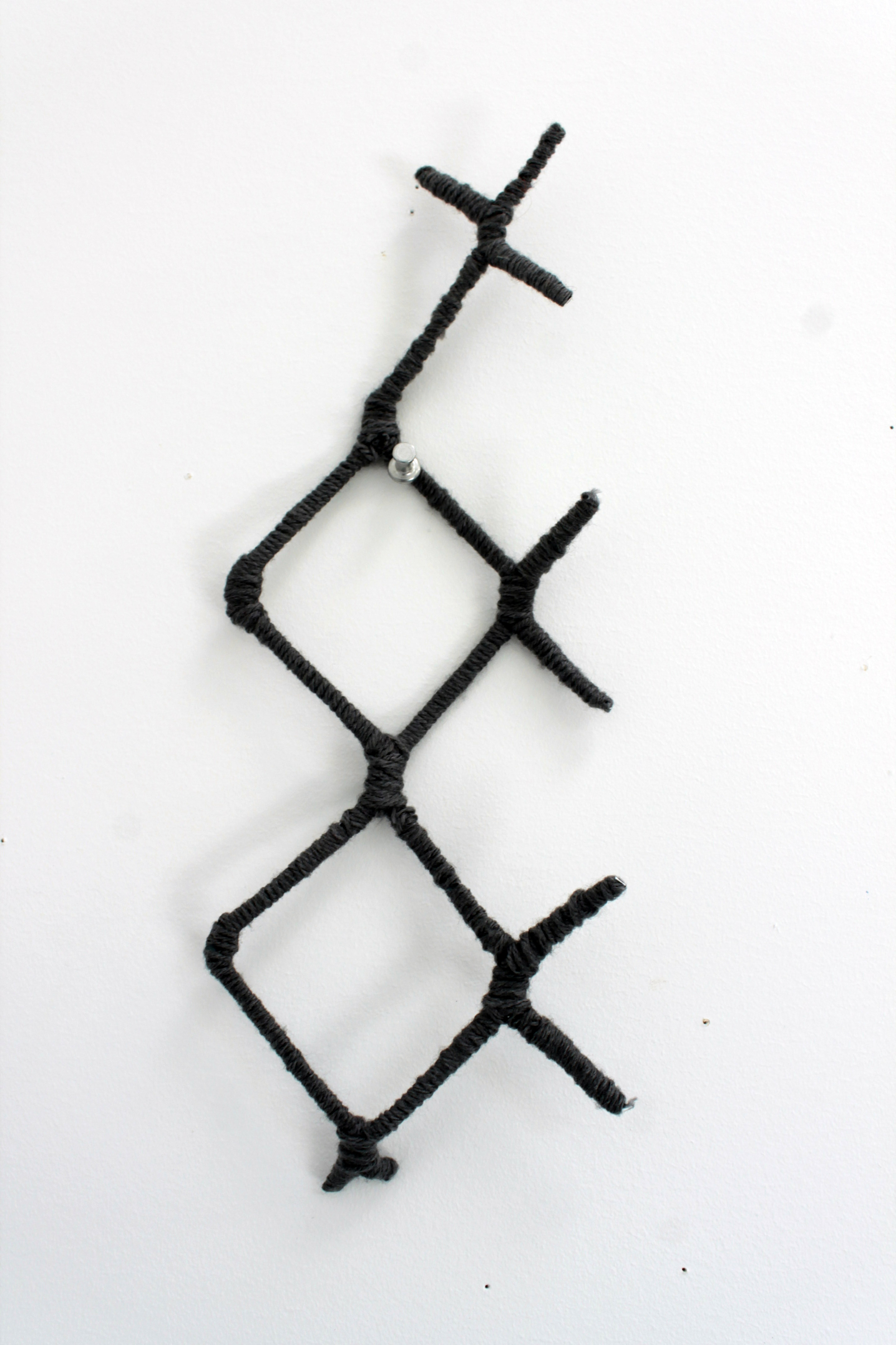 Chain-link 4, fragment, 2014