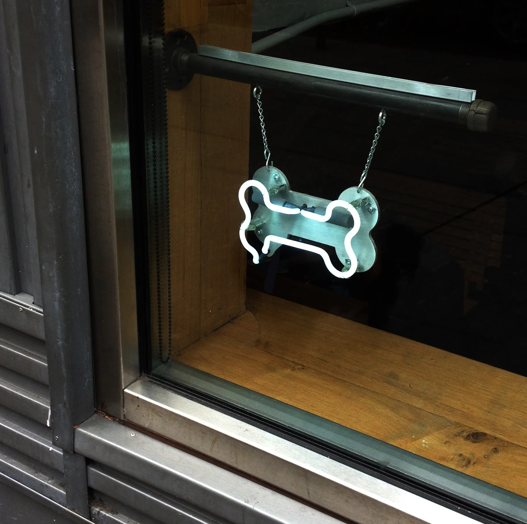 POOCHINI NEON, Bone-White Neon, Upper East Side, NY