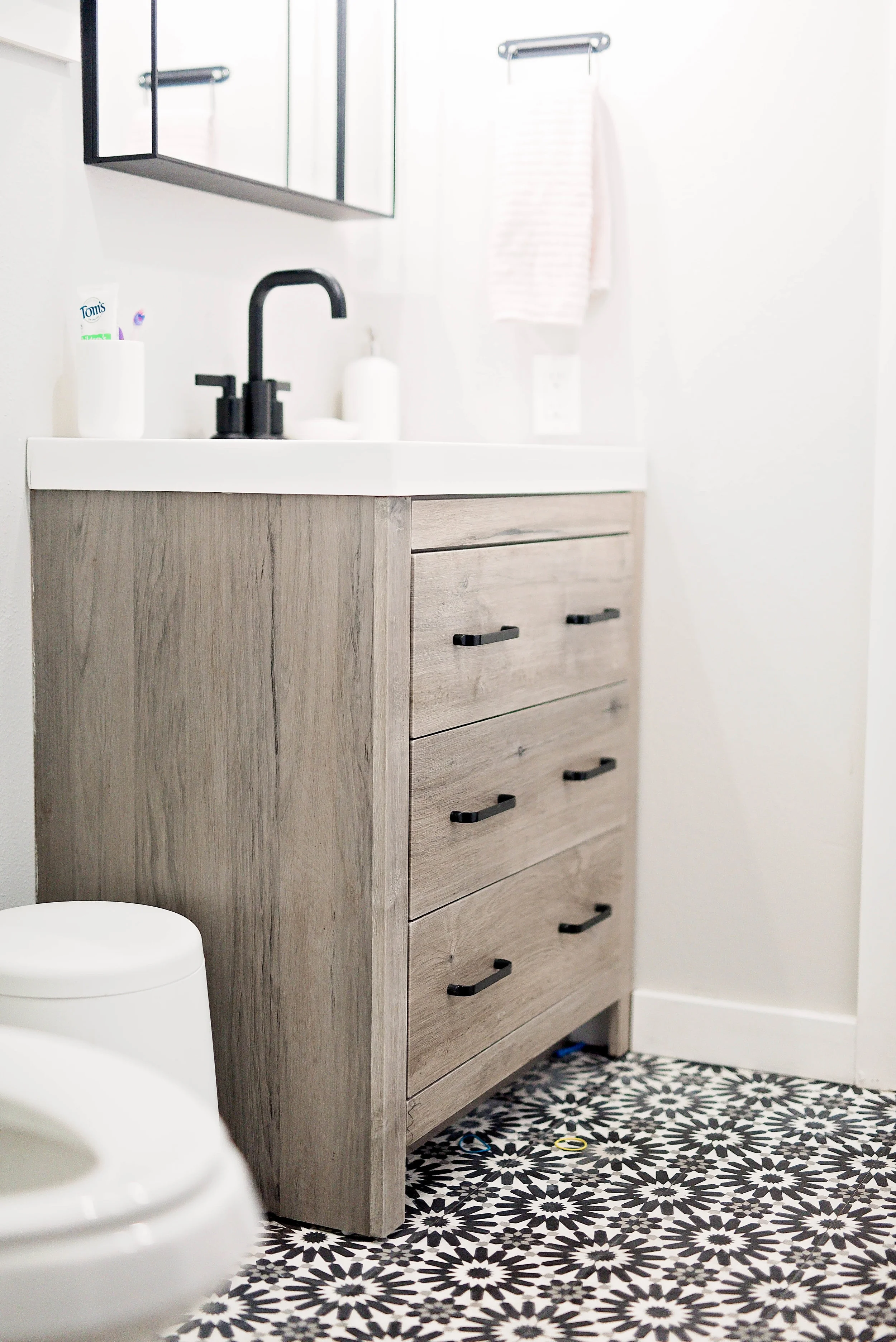 Kids Bathroom Reno Tour