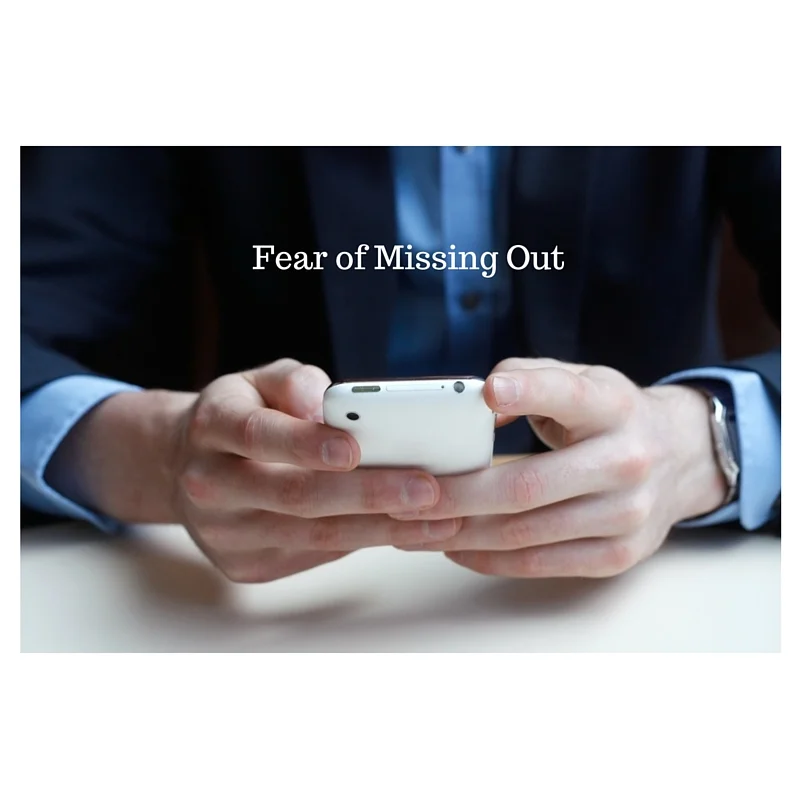 The Spell of FOMO in Life and Copywriting