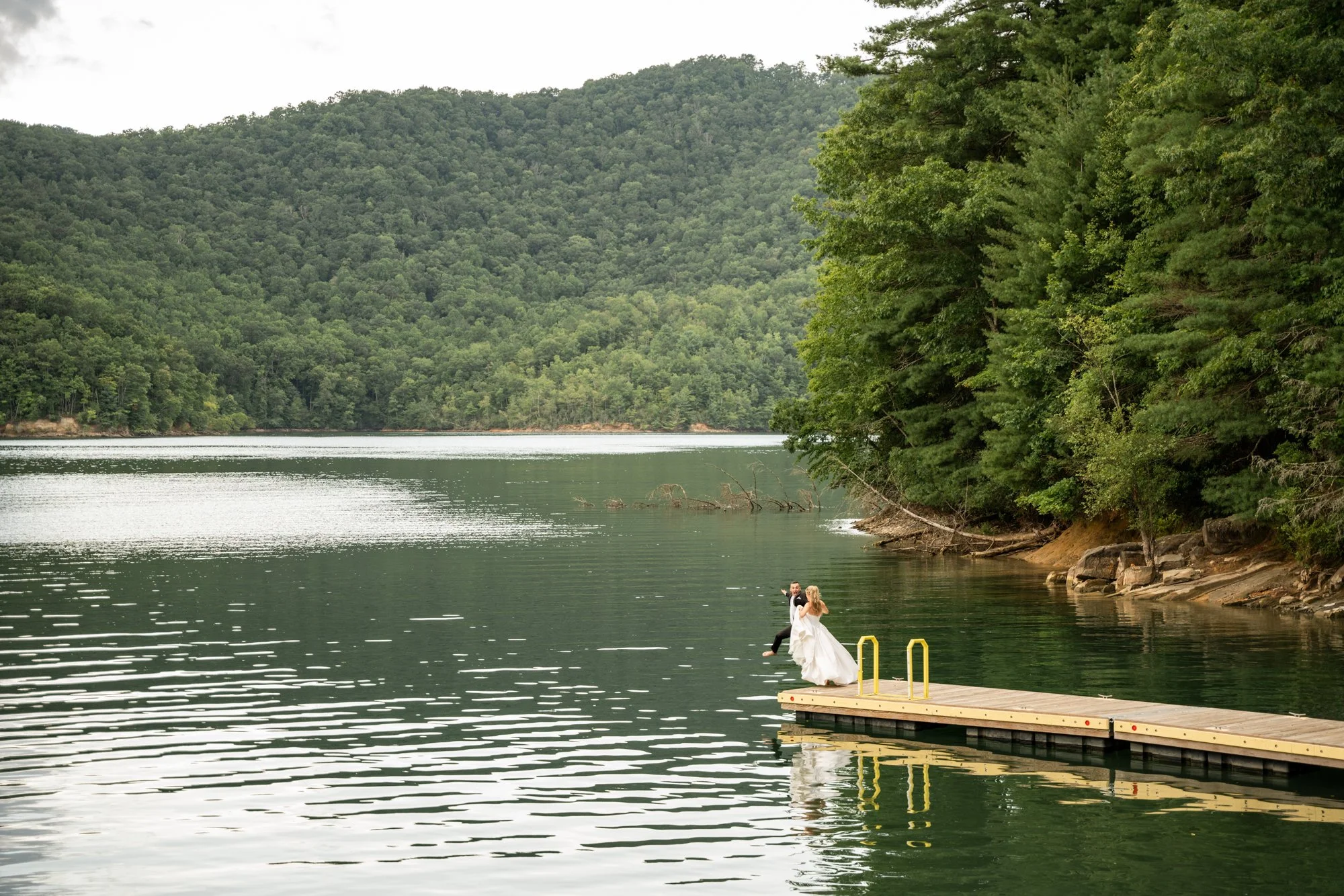 Nantahala-North-Carolina-Wedding-Photographer-Molly-Harris-57.jpg