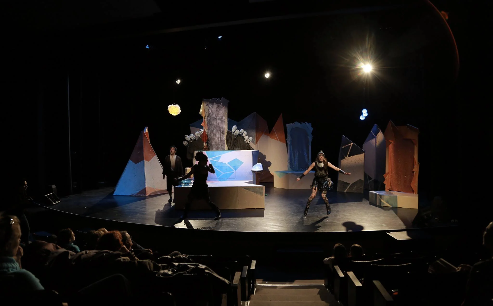  Théâtre de la botte trouée 