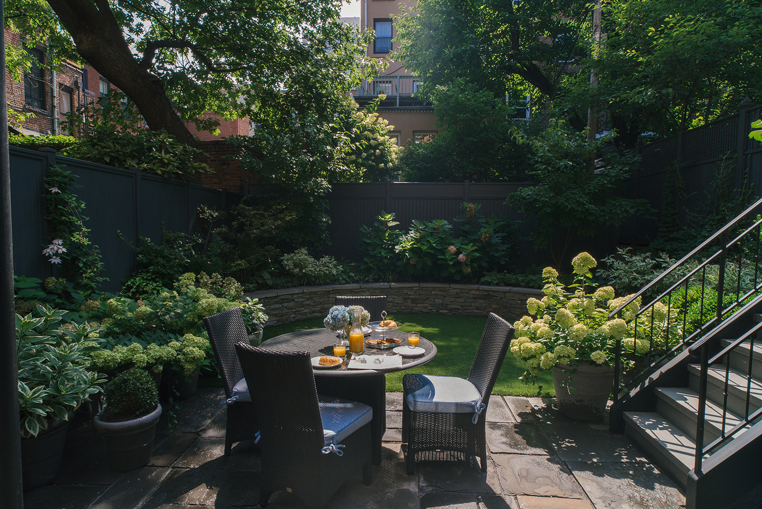 BK garden_4b_150.jpg