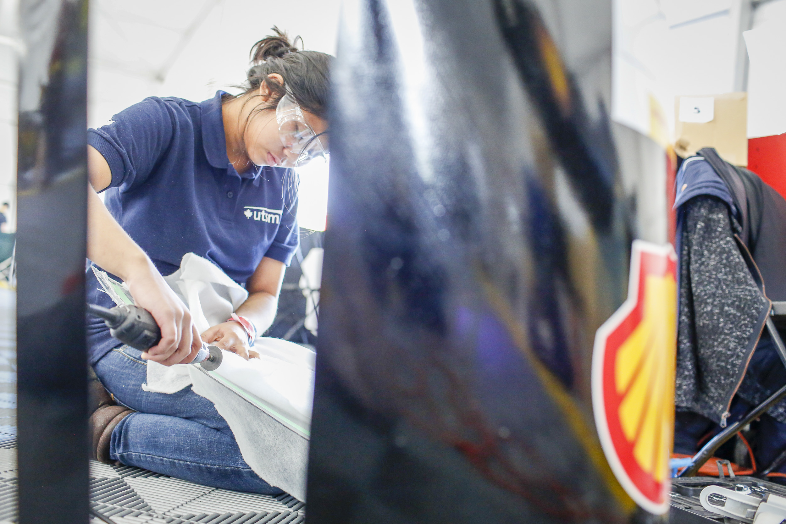  Team&nbsp; #5, &nbsp;University of Toronto Supermileage, of University of Toronto, in Toronto, Ontario, Canada, Prototype, Gasoline works on their car in the paddock during day one of Shell Make the Future at Sonoma Raceway, Thursday, April 19, 2018