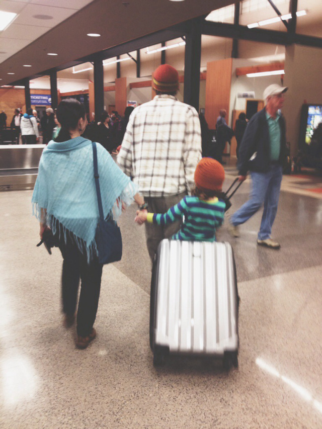 he reached out to grab her hand
