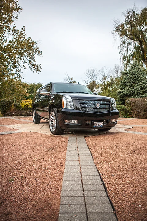 cadillac escalade esv-6807.jpg