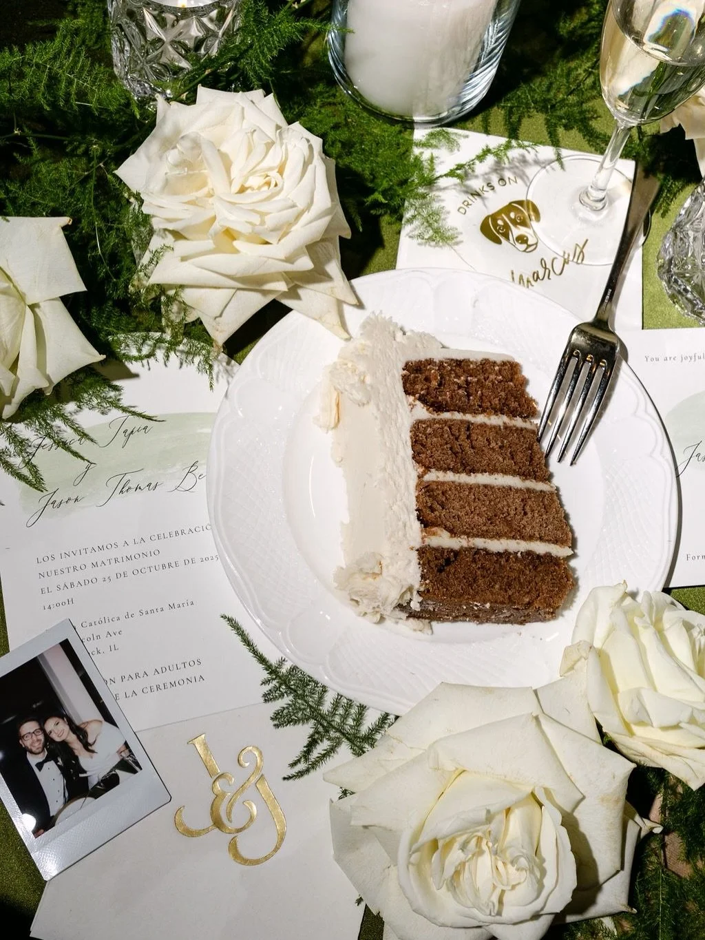 Save room for cake. 

Vendor Team

PLANNER: @mkeventcollective 
Photographer: @victoriachuk 
DJ/Entertainment: @yazzevents 
Hair: @hairbyjuanjose 
Make Up: @makeupbyagarhodes 
Venue: @bullvalleygc 

#chicagoweddingphotographer #chicagowedding #Chicag