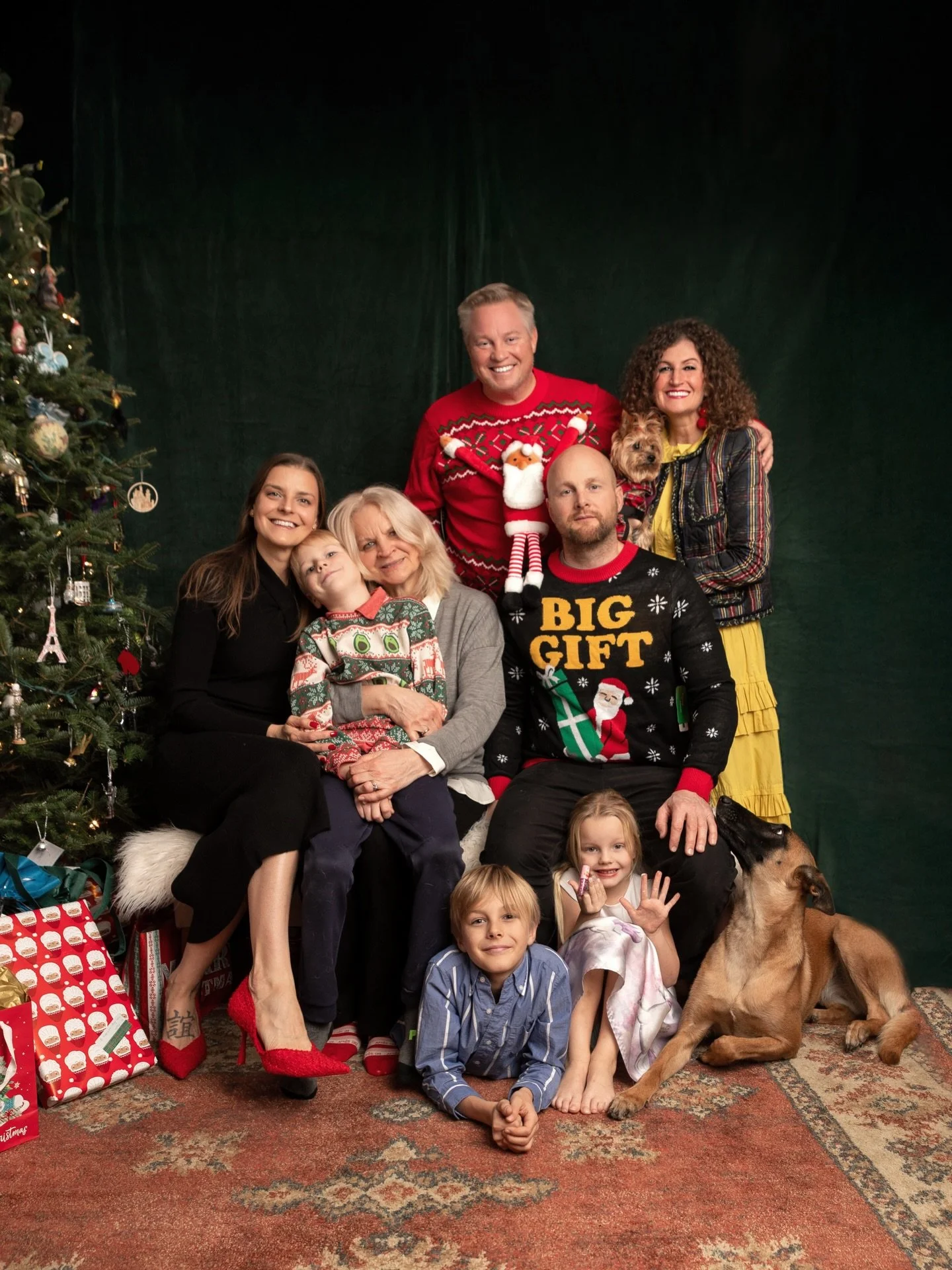 Merriest Christmas. What a blessing to have part of the family in town with us this year.Wishing everyone a blessed Christmas filled with peace, love, and time with family. ❤️