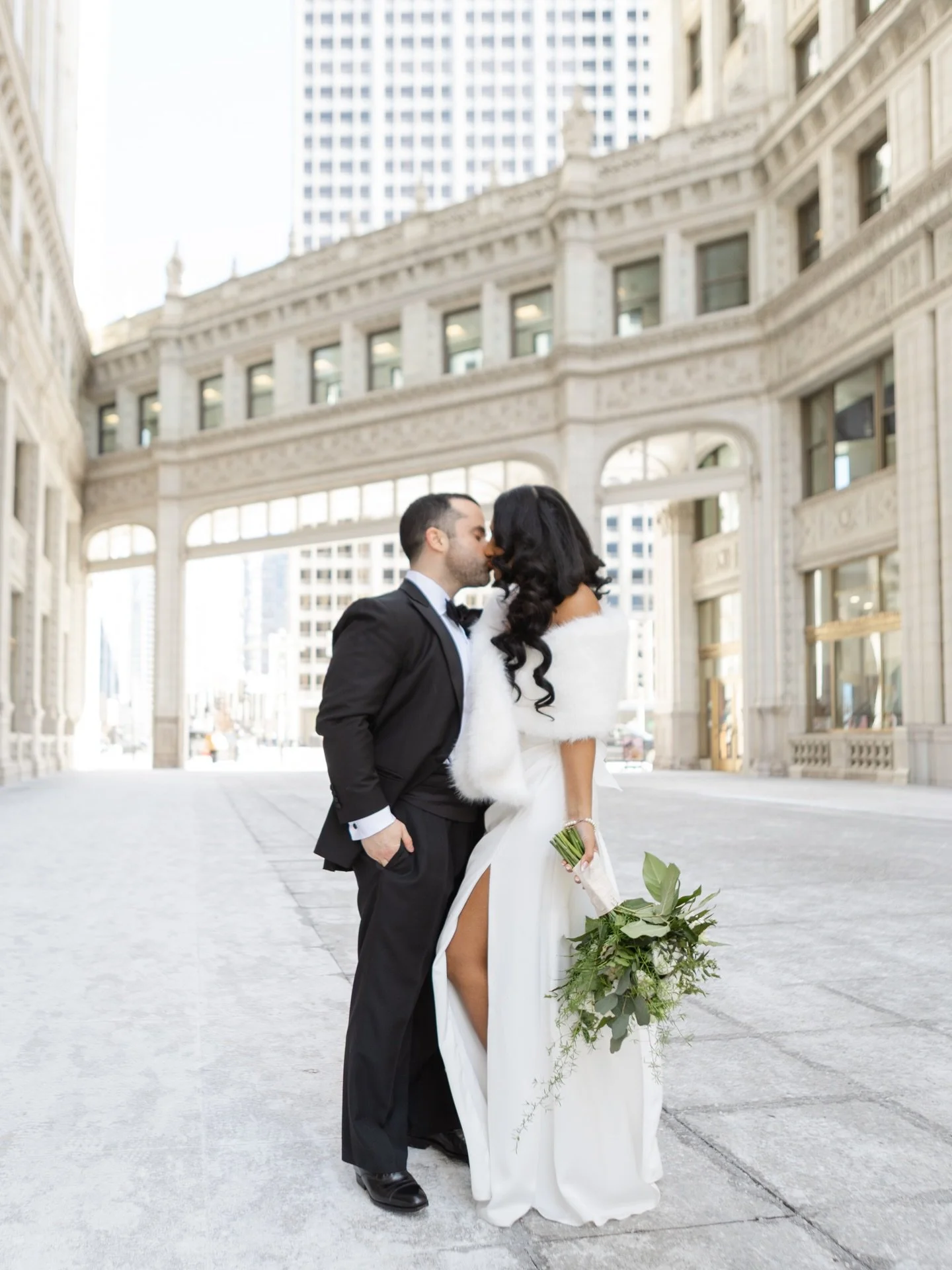 Chicago February vibes: icy river, icy sidewalks, and the ultimate photo shoot with the city to ourselves since everyone is inside. 

Photography:  @victoriachuk
Dress:  @jasmine_bridal
Makeup:  @milytpmakeup
Hair: @fast_beauty_a.g.la

#chicagoweddin