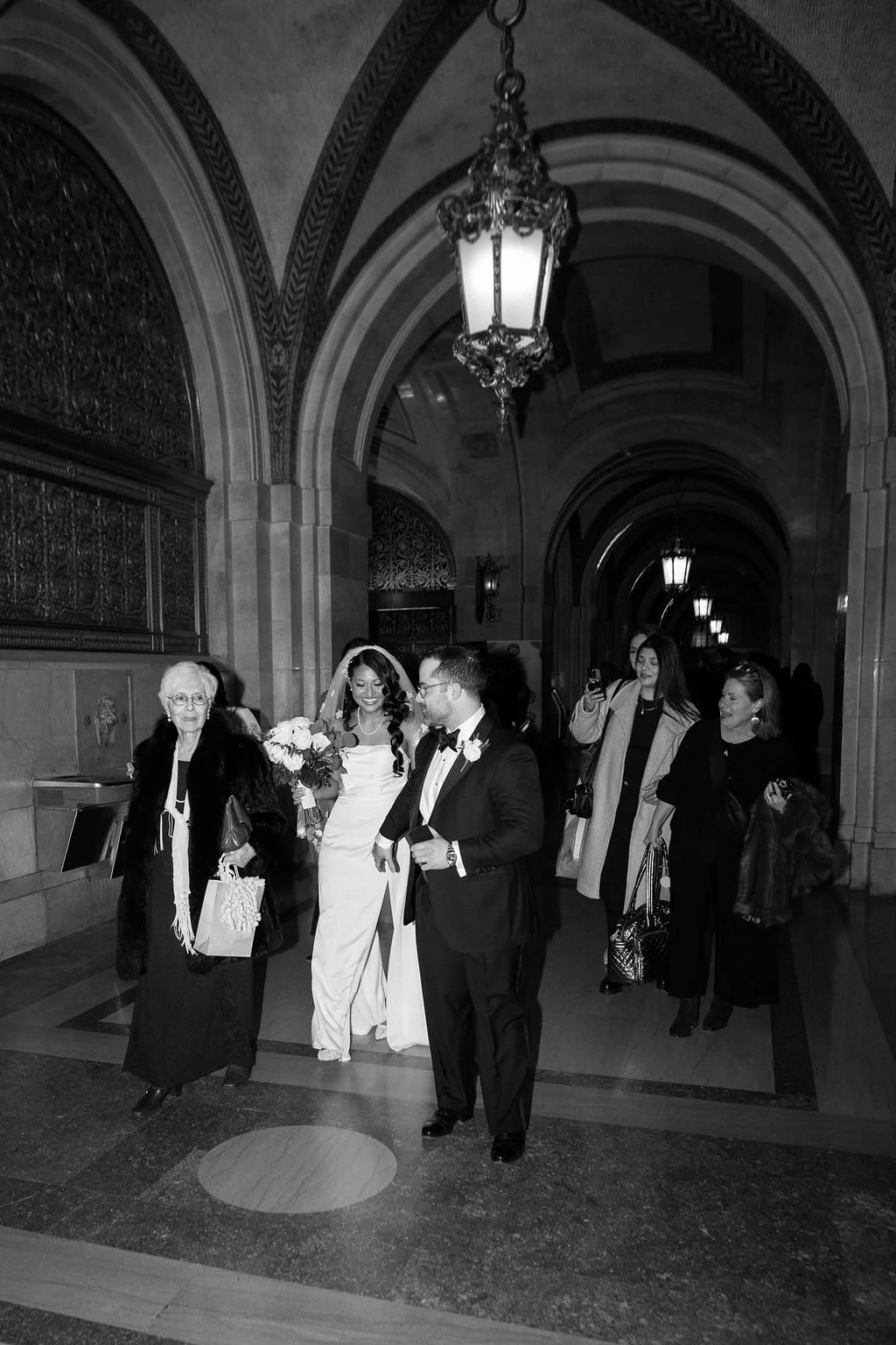 Chicago City Hall Wedding with Cultural Center Photos | Winter Elopement in Downtown Chicago