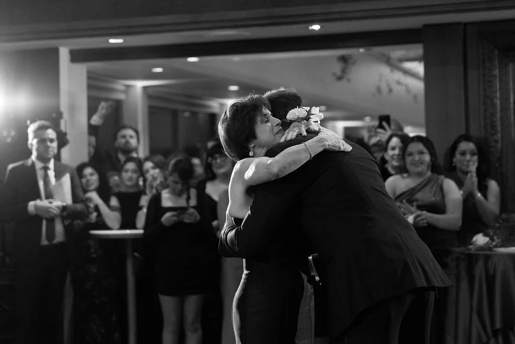 Chicago's wedding mom and son dance