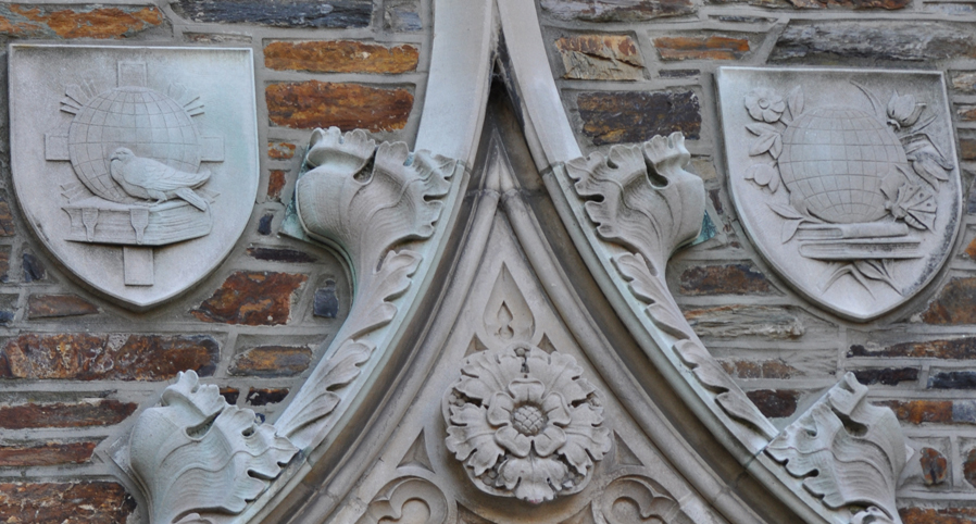 La Noue took a series of photographs of Gothic architectural features on the campus of Duke University looking for a way to bridge the American tradition with the French tradition. 