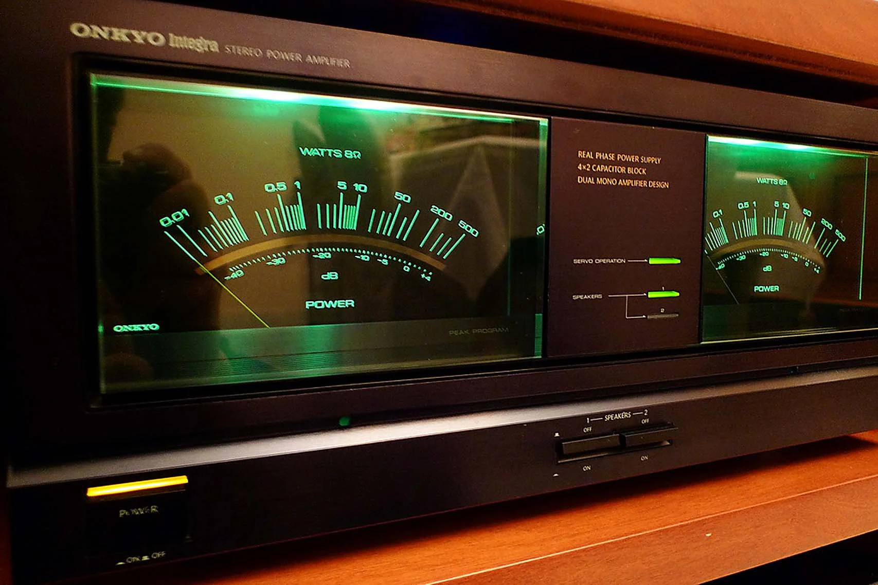The incredible W meters of the Onkyo m-504