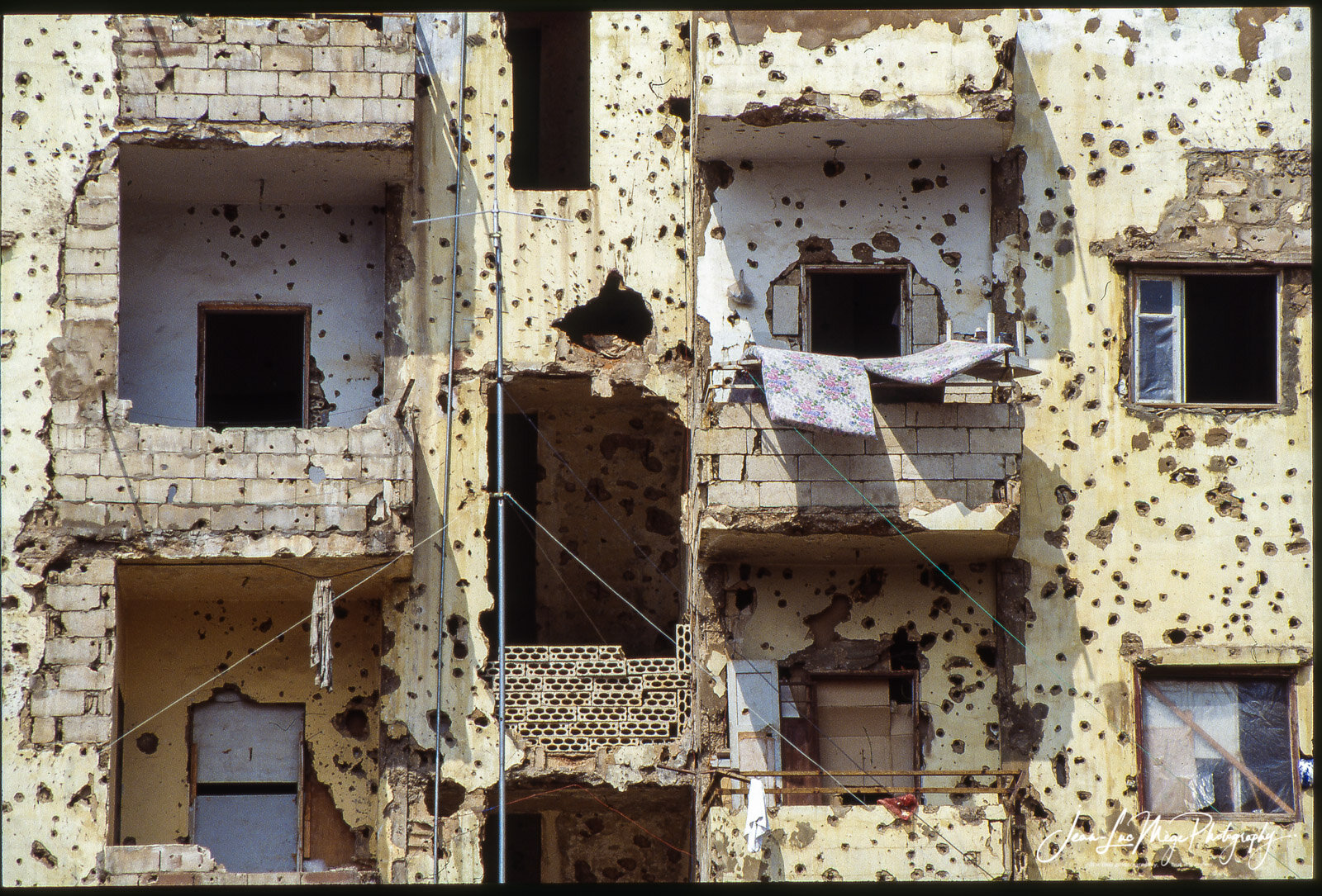 Beyrouth 1992 smallFB©jeanluc mege photography-7.jpg