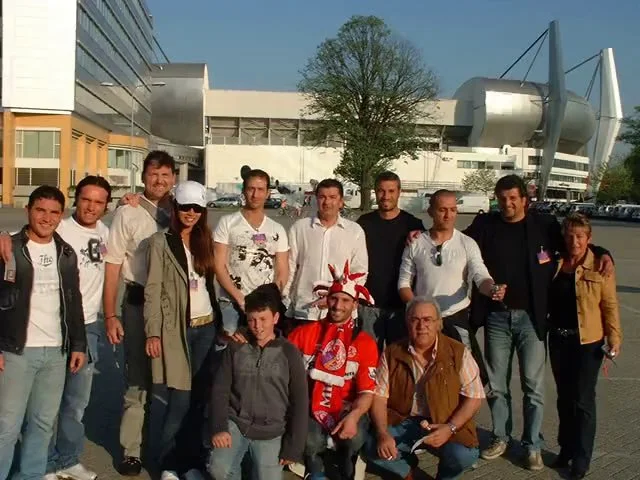 Eindhoven - W.O.W. 5 Star With Police Escort !!!