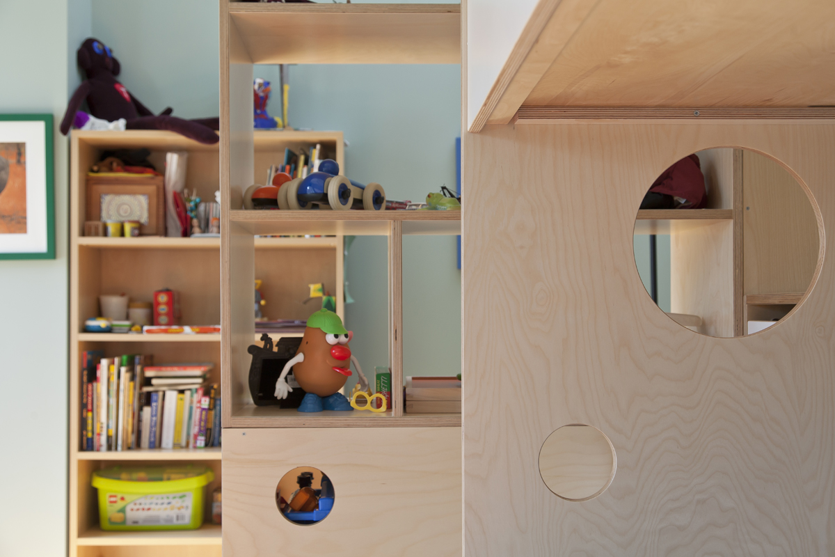 casa kids open storage space