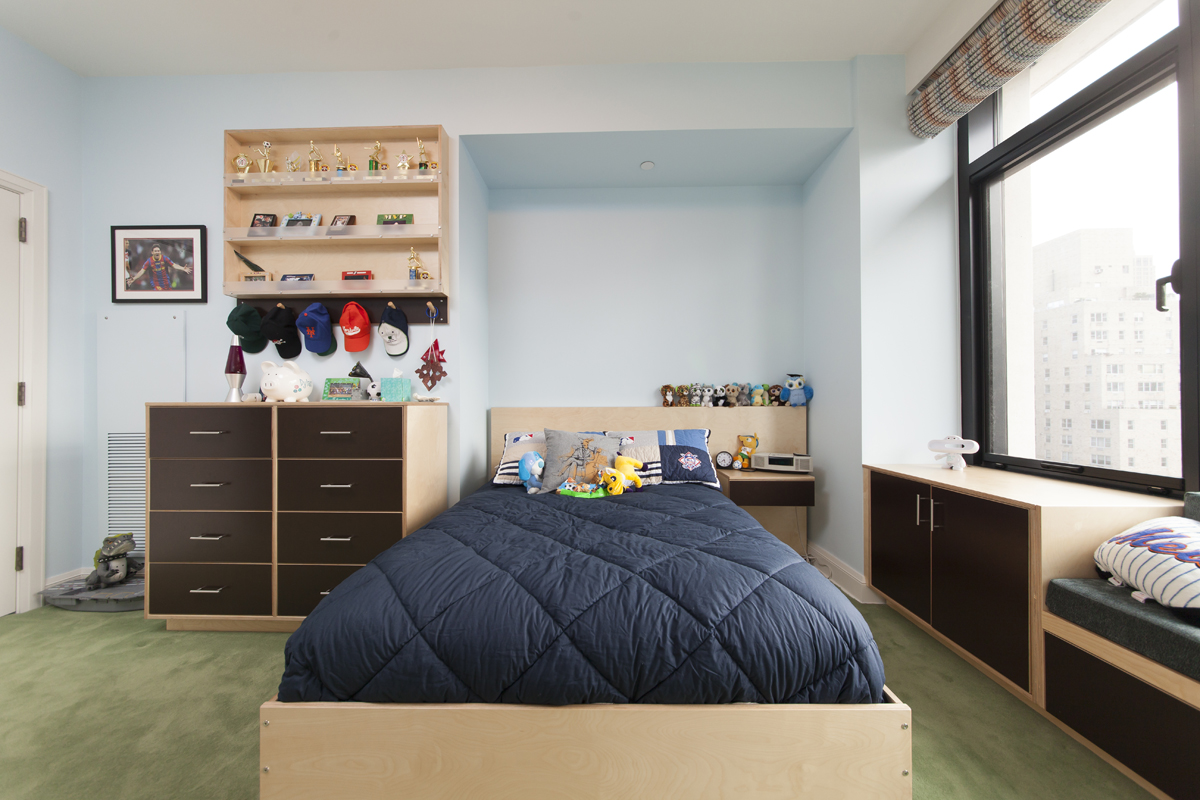 dylan floor bed.jpeg