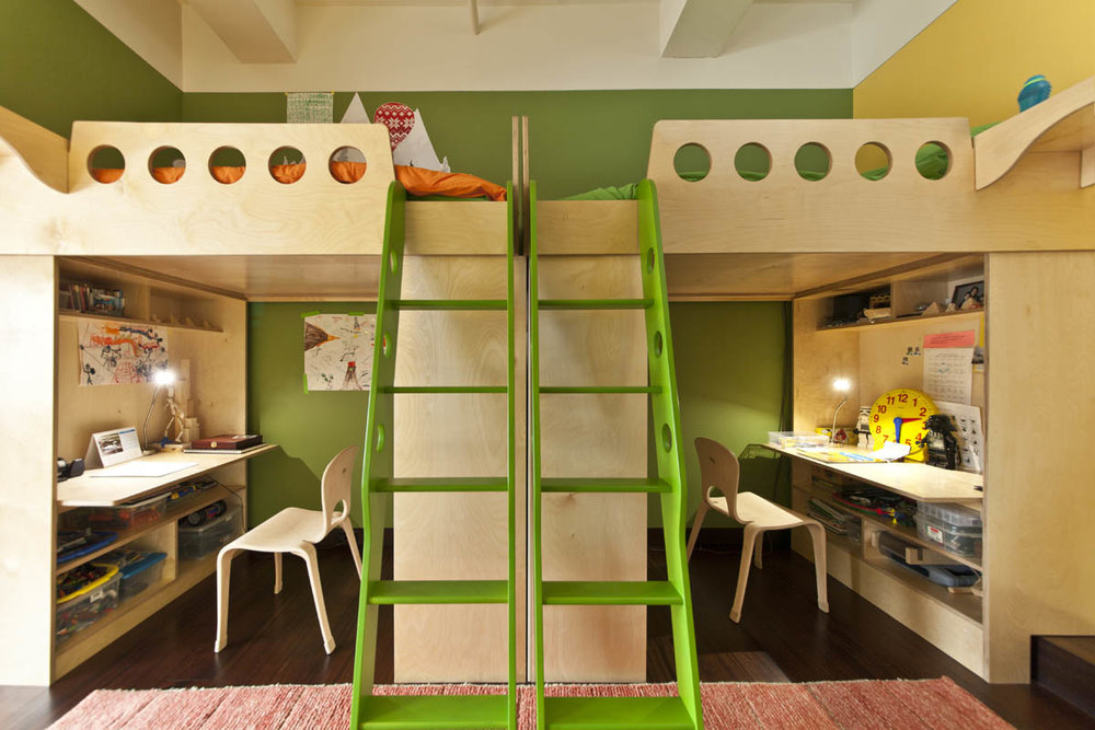 How To Decide If A Loft Bed Is Right, Bedroom With 2 Loft Beds