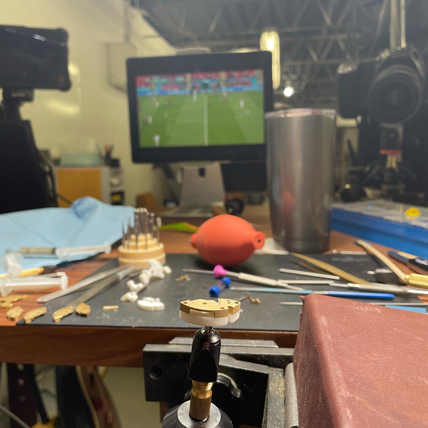 Watches and Wembley. Football and finishing. Decided to go with a smaller screen today so I could keep working at the bench. 

So far England is one to the good. Where was this team last match?