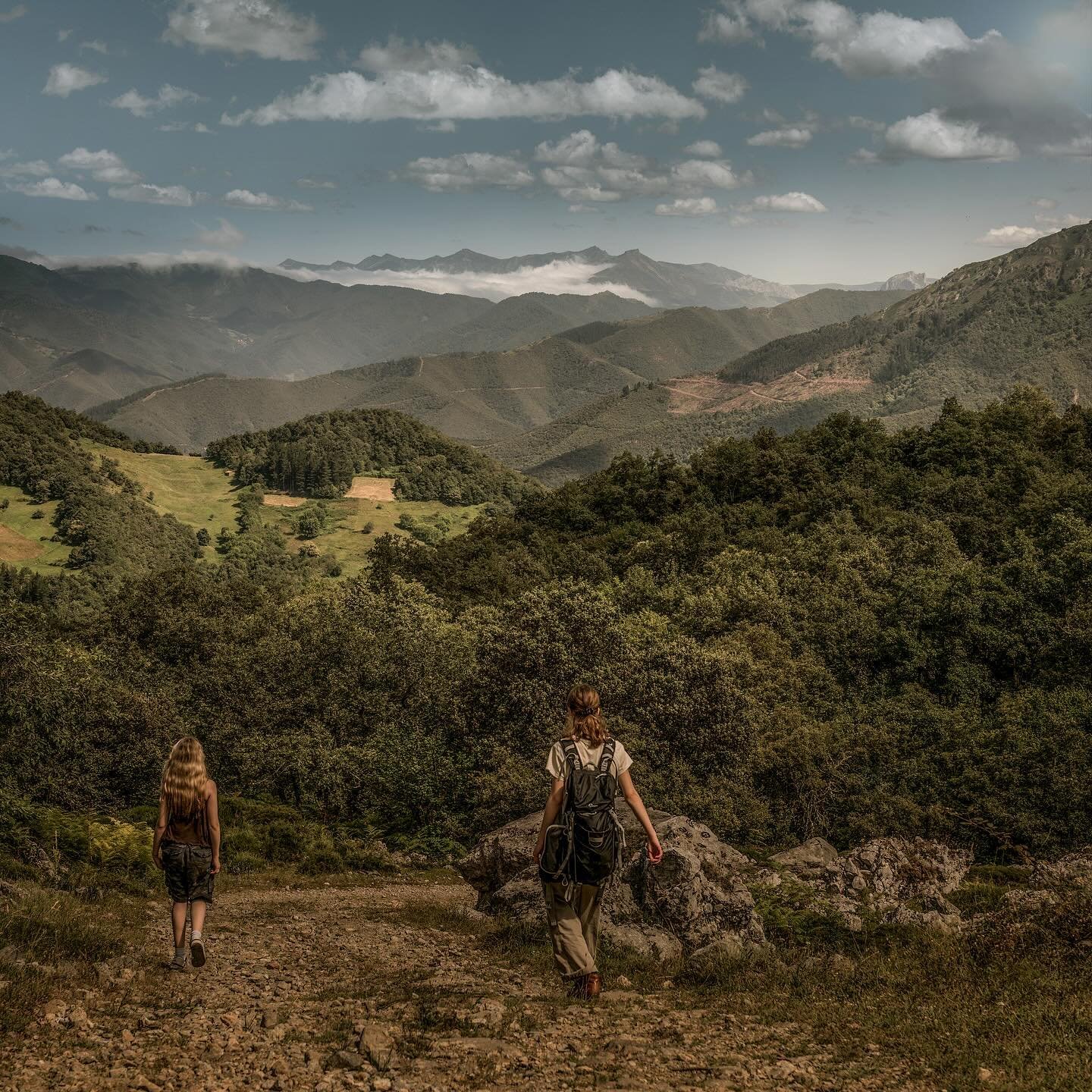 A walk in the mountains&hellip;. #mountains #spain #cantabria #picosdeeuropa #northernspain #hill #hillwalks #walk #family #daughters #walking #hike #view #mountainview #hiking #hikingadventures