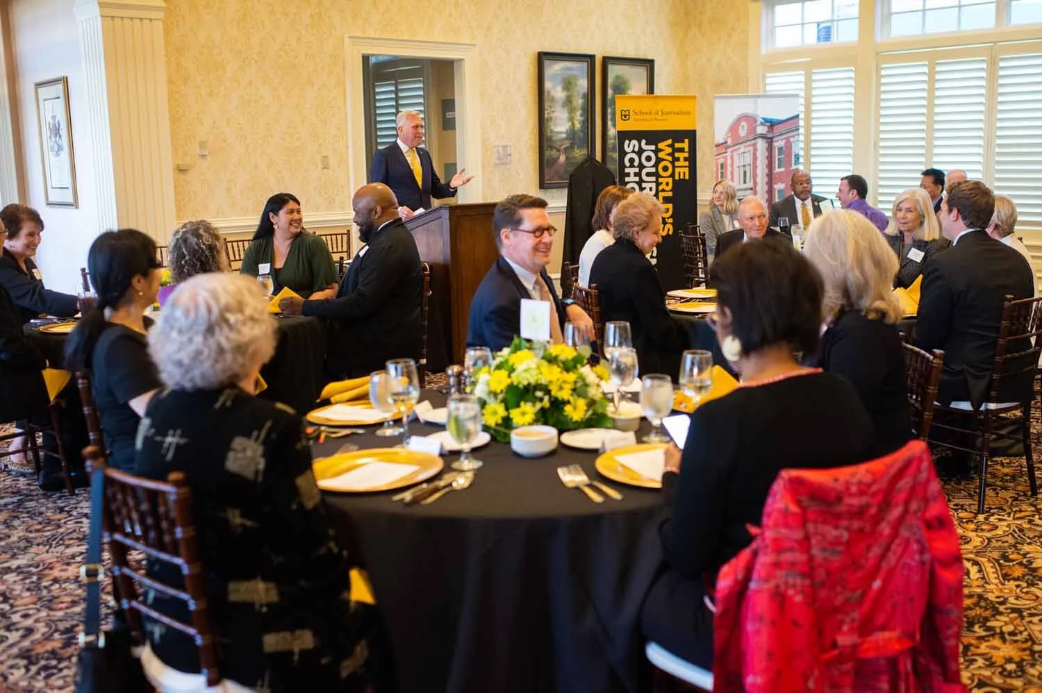 20210515_john_graham_award_dinner_296_selects.jpg