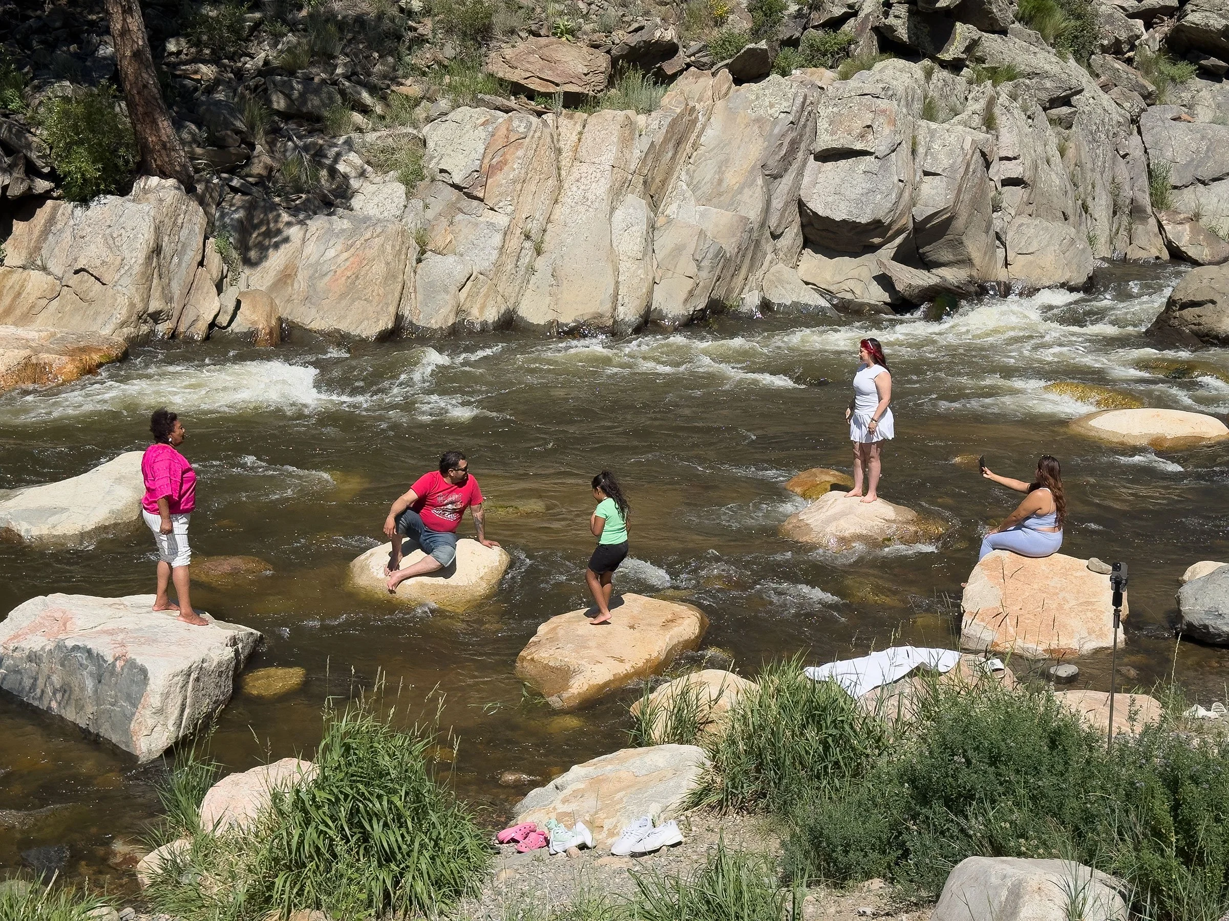 Estes-River-Family-web.jpg