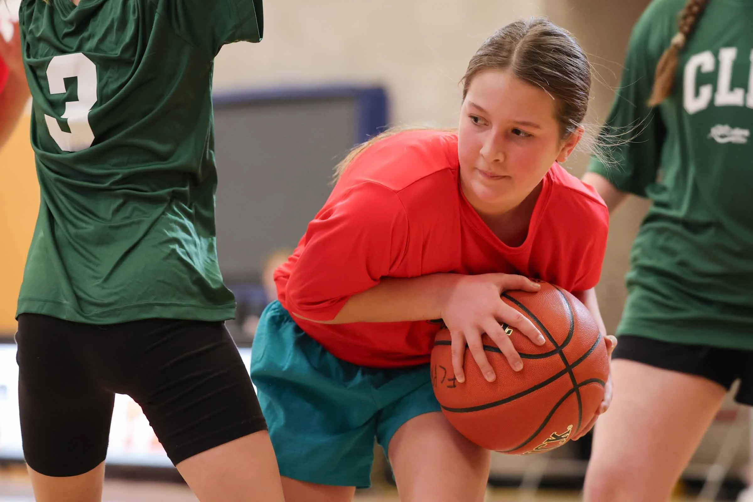 20260124_Iris_basketball_0270_selects.jpg