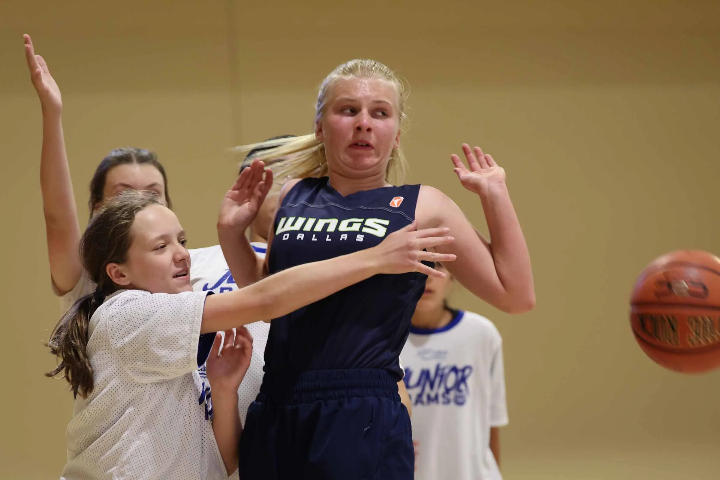 20260615_Iris_basketball_0378_selects.jpg