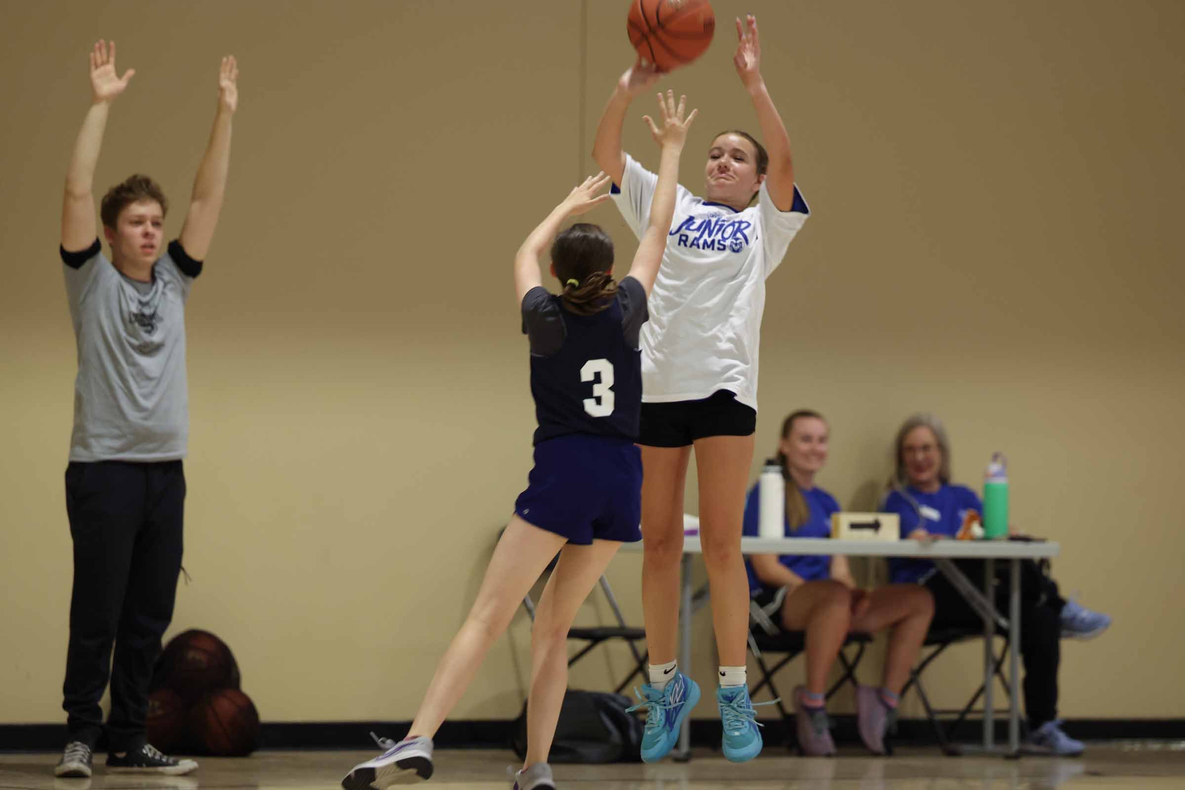 20260615_Iris_basketball_1003_selects.jpg