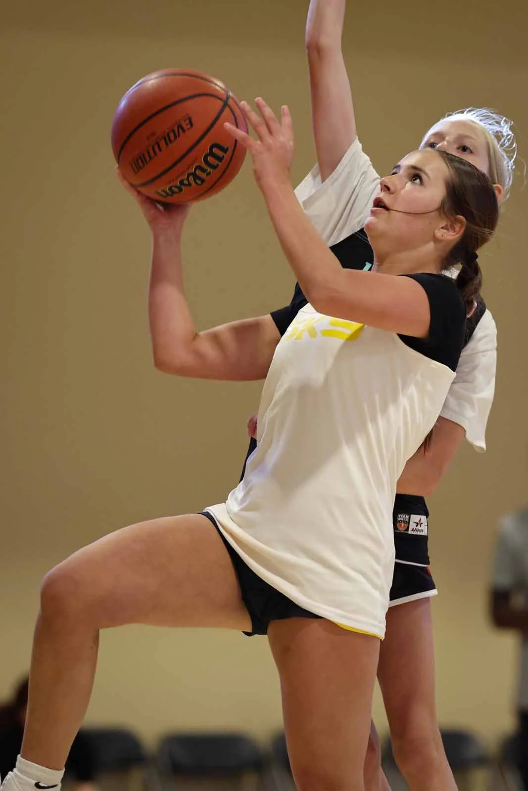 20260629_Iris_basketball_0396_selects.jpg