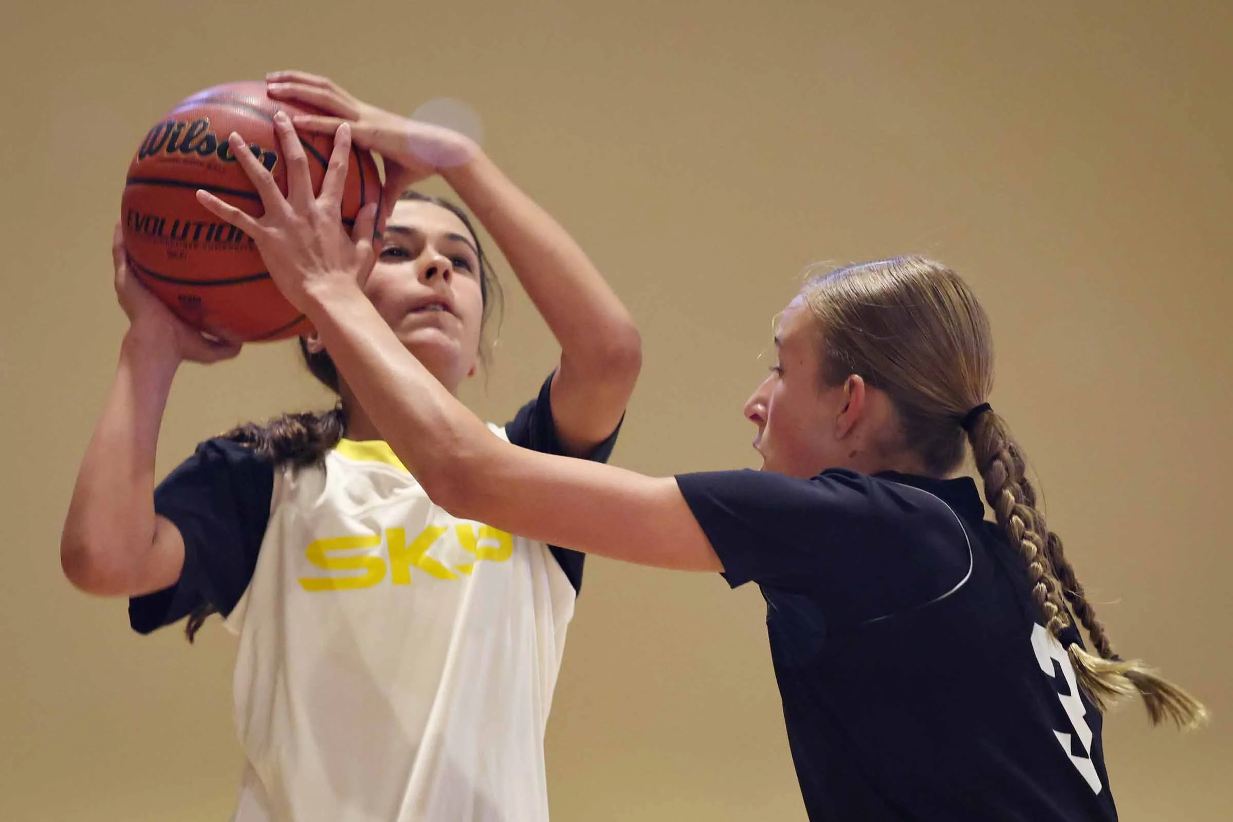 20260629_Iris_basketball_0685_selects.jpg