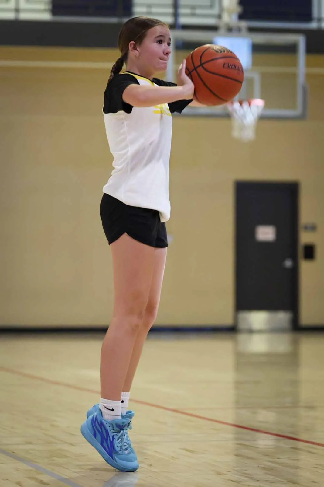 20260629_Iris_basketball_1504_selects.jpg