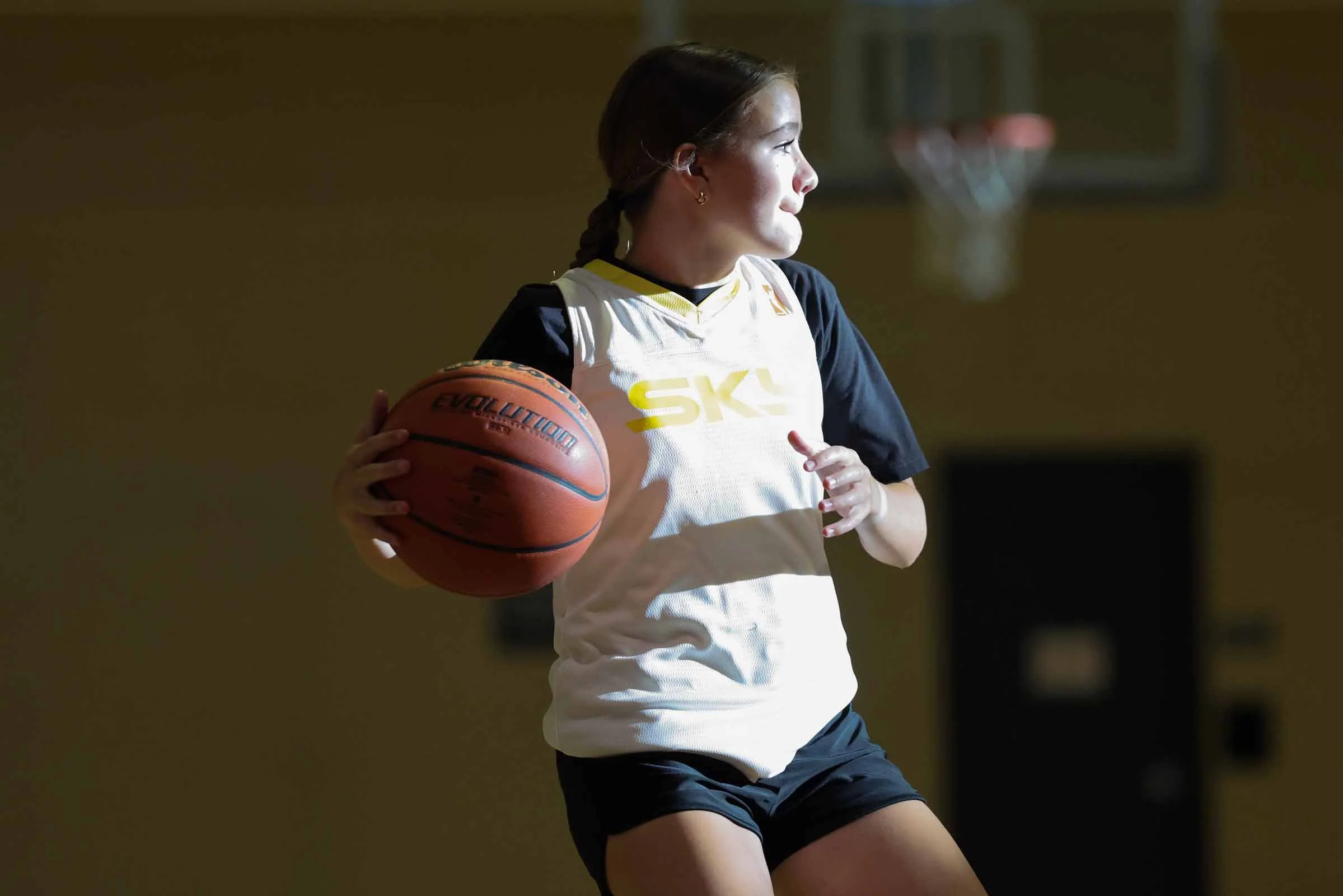 20260629_Iris_basketball_1537_selects.jpg