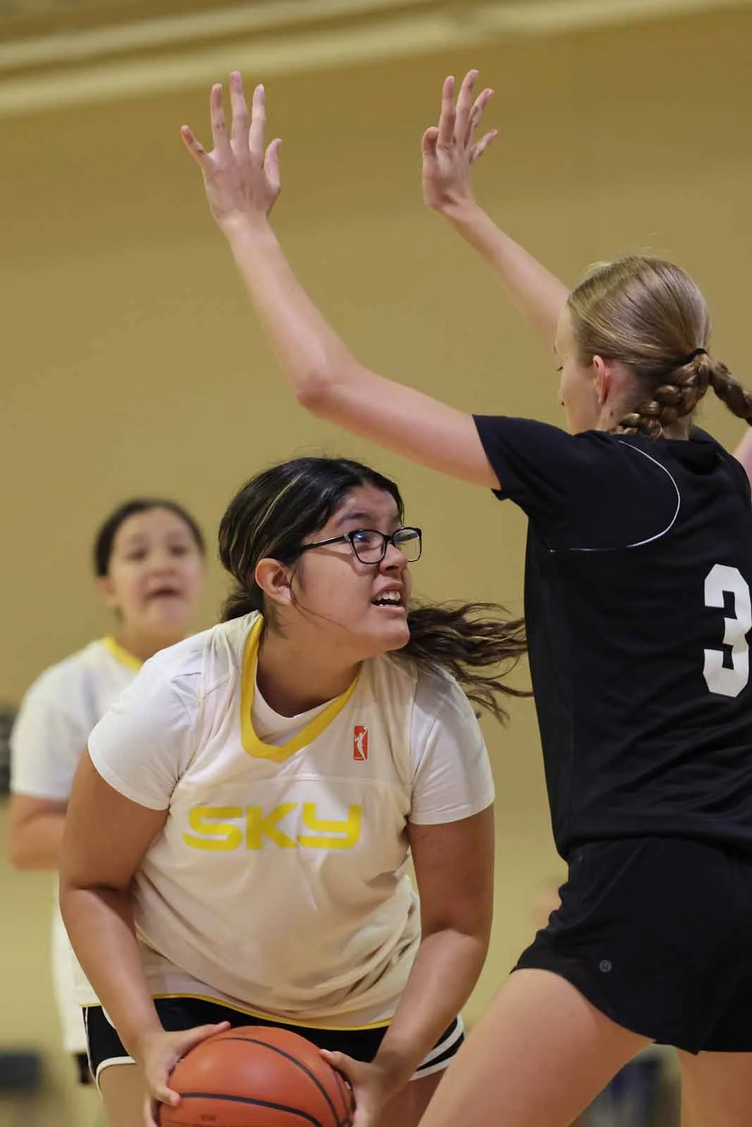 20260629_Iris_basketball_1677_selects.jpg