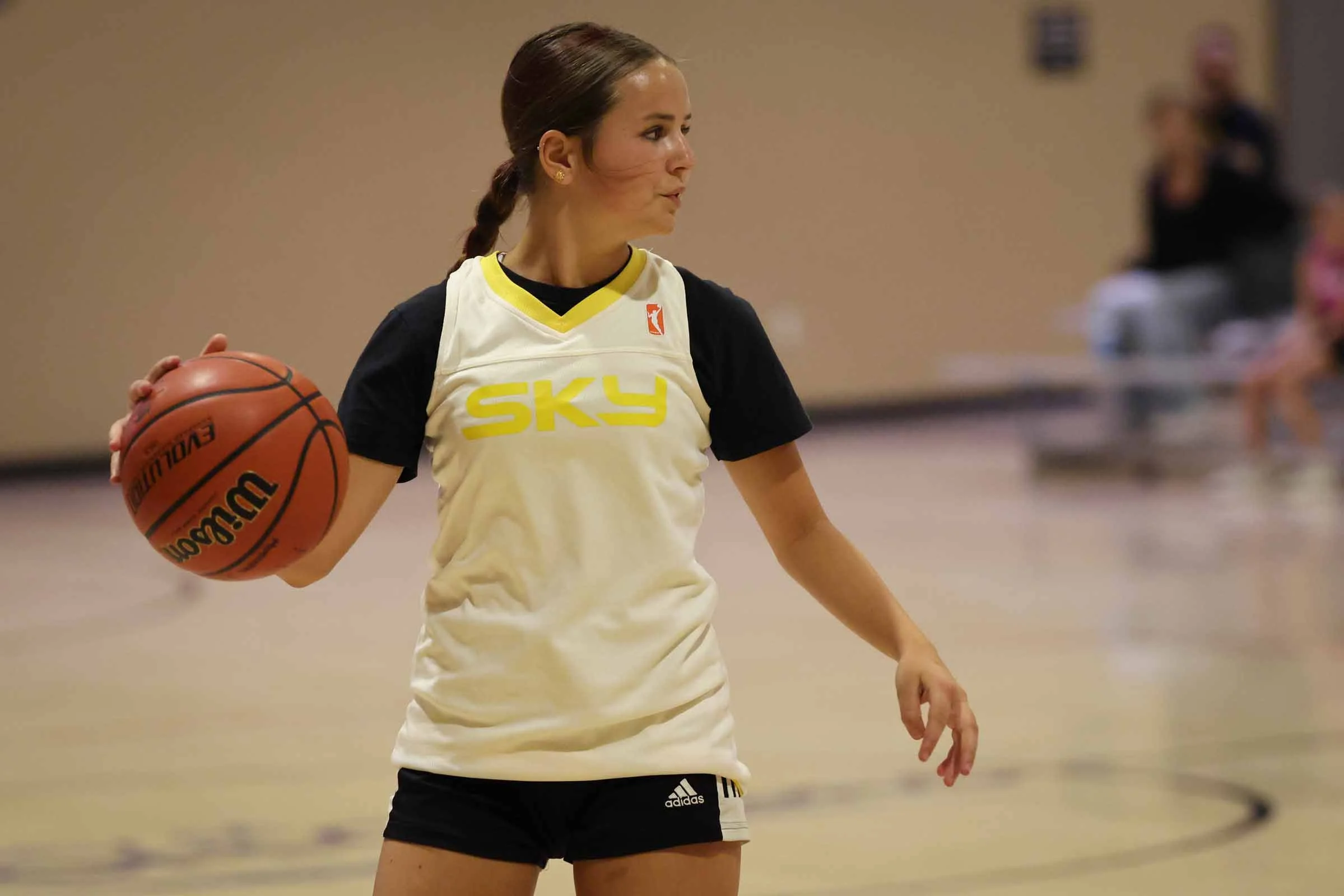 20260706_Iris_basketball_1241_selects.jpg