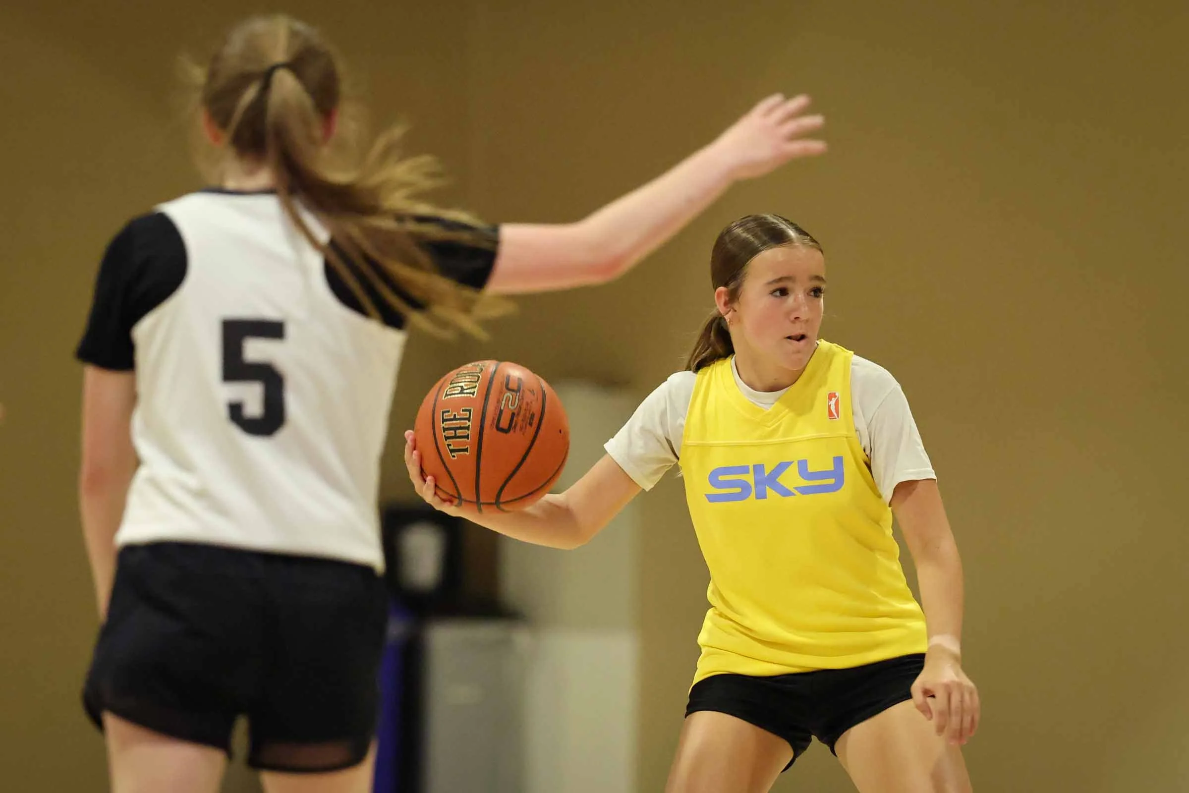 20260713_Iris_basketball_2192_selects.jpg