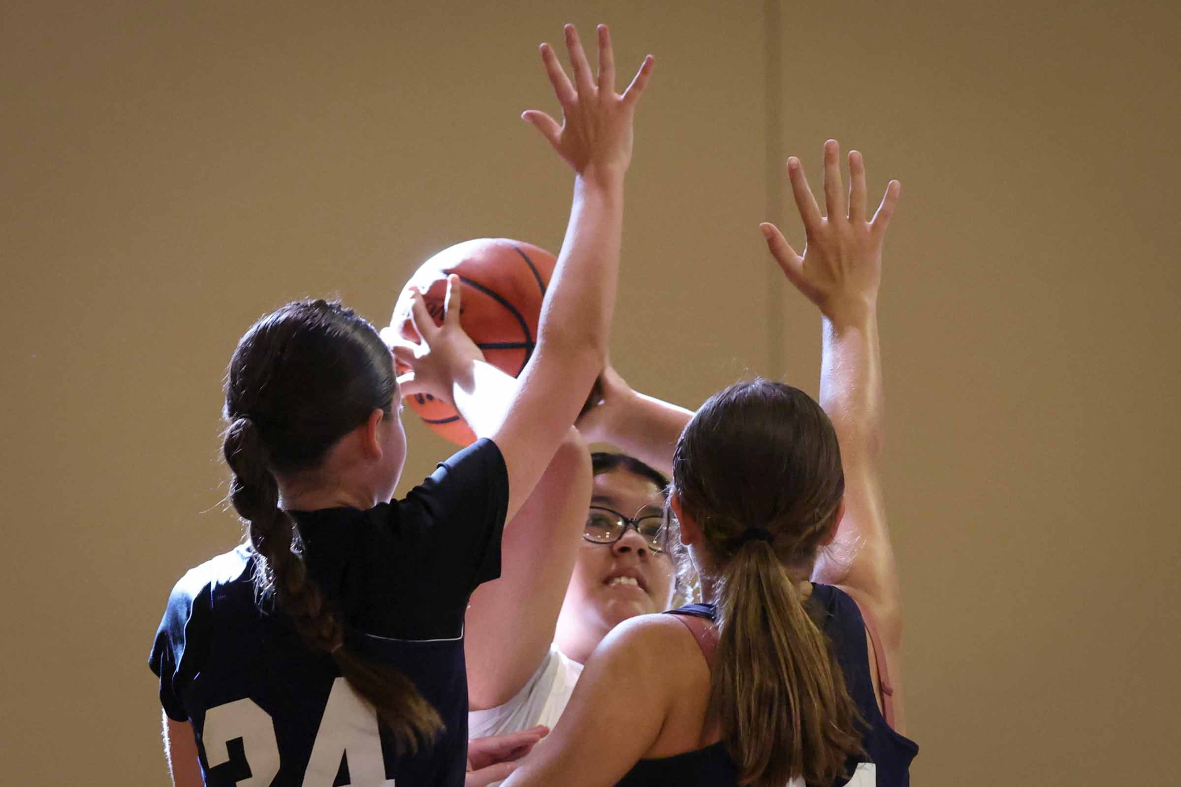 20260720_Iris_basketball_1391.jpg