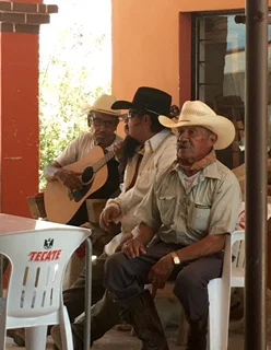 Boquillas Mexico restaurant musicians
