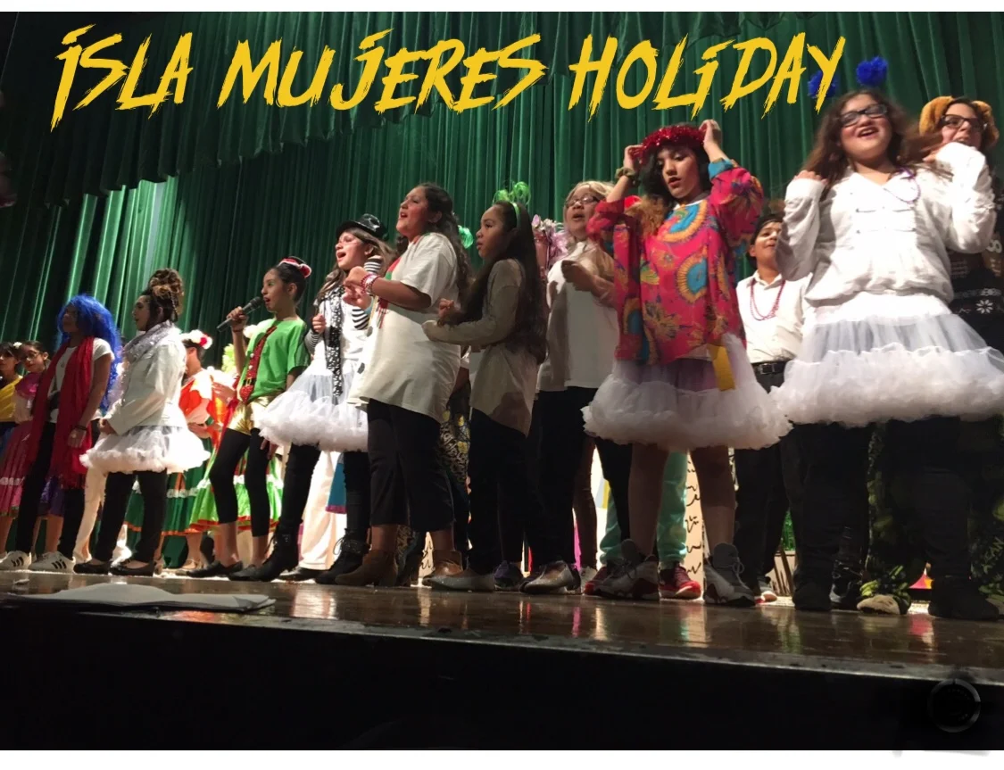 ISLA MUJERES HOLIDAY by Loreta Kovacic