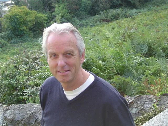 David Gilman head and shoulders smiling by Suzy Chiazzari.jpg