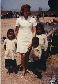 anne_with_young_patients.jpg