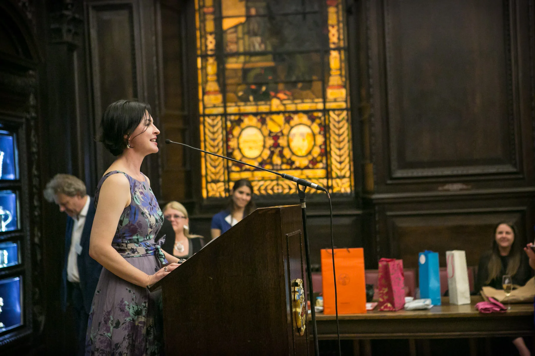 Isobel Dixon speaking