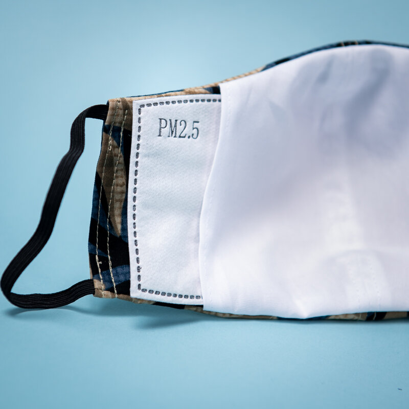 Built-in pocket sleeve for inserting own filters