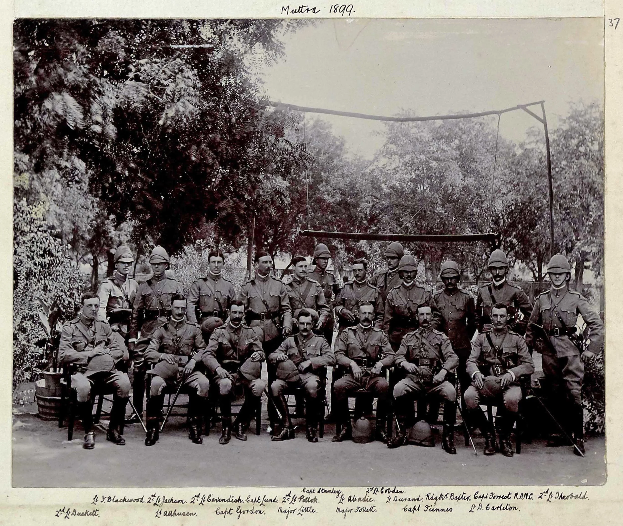 Gordon ER photo Muttra 1899 compressed fixed.jpg