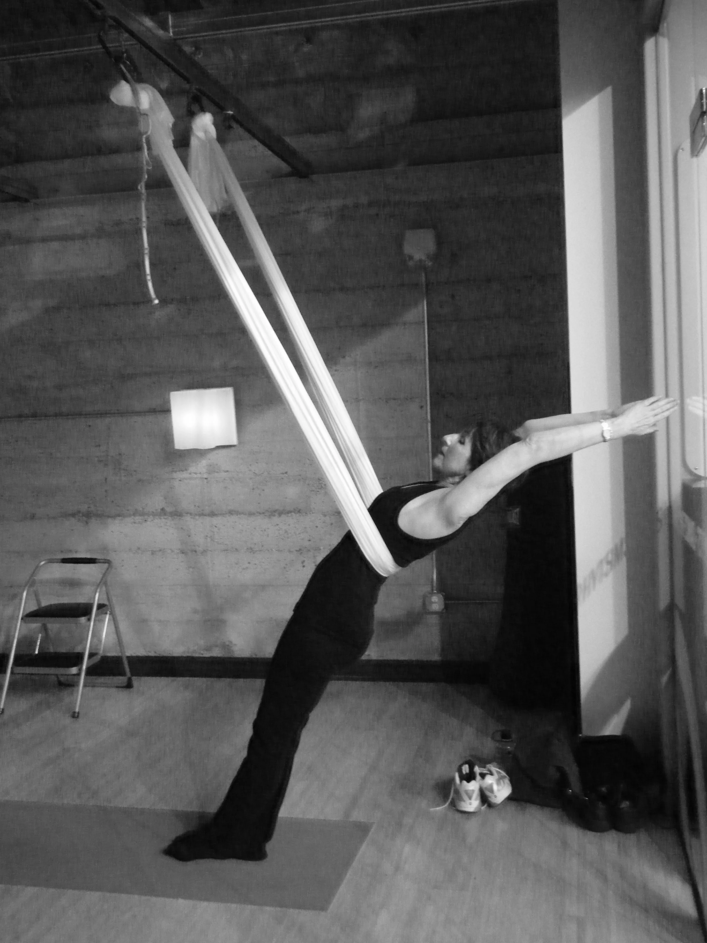 Crunch_Yoga copy black and white.jpg