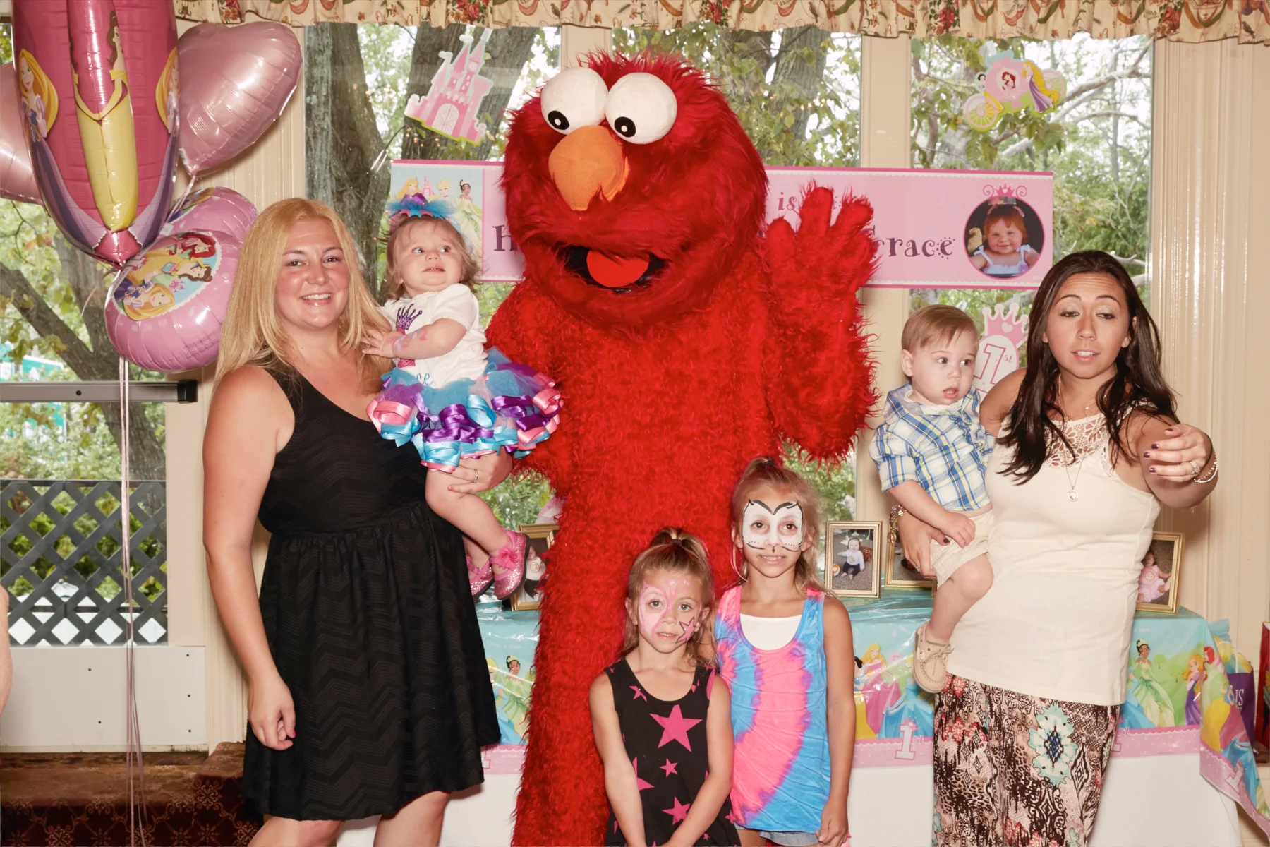 Grace First Bday_038_lo_res.jpg