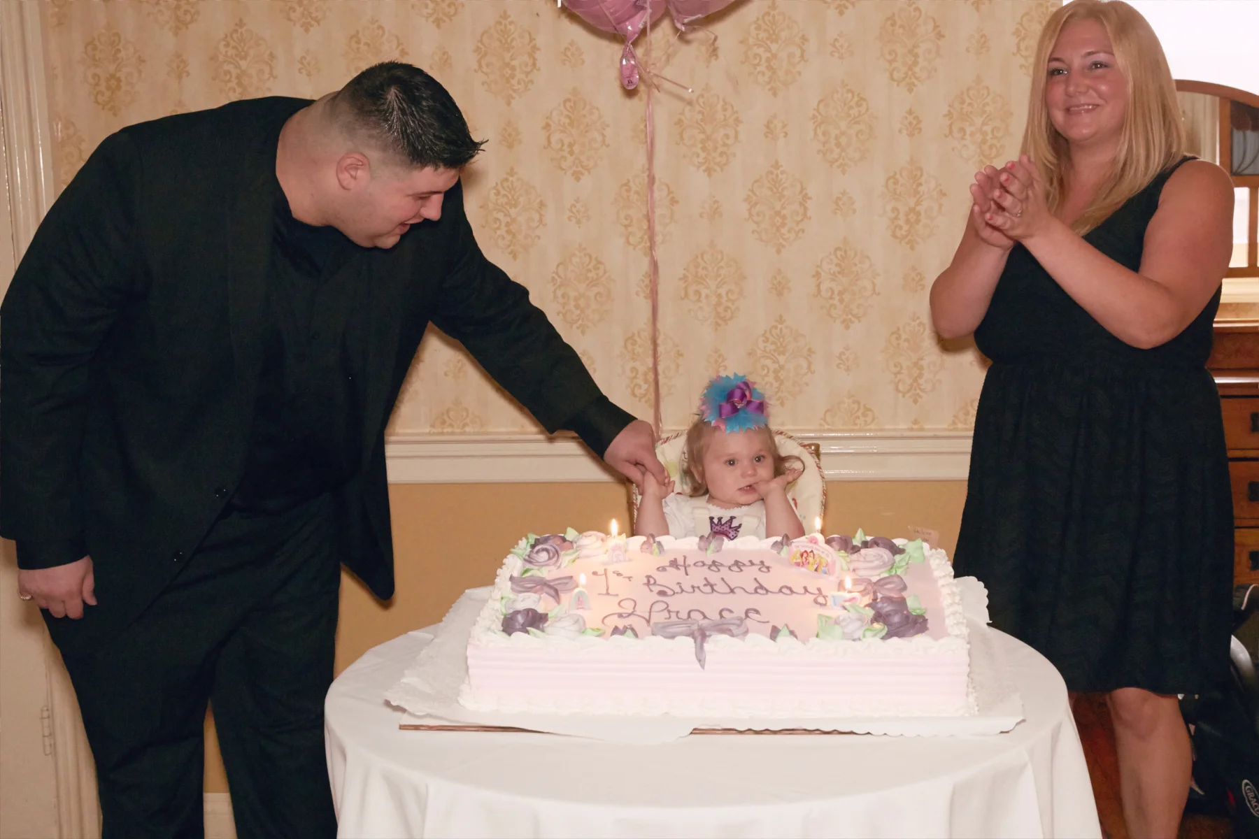 Grace First Bday_086_lo_res.jpg