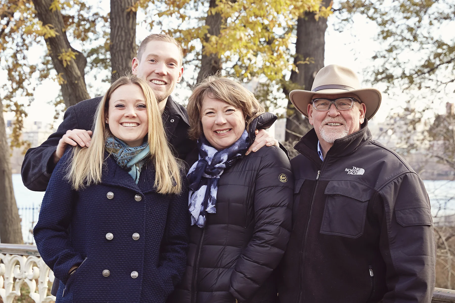 GAVIN FAMILY_4x6_005.jpg