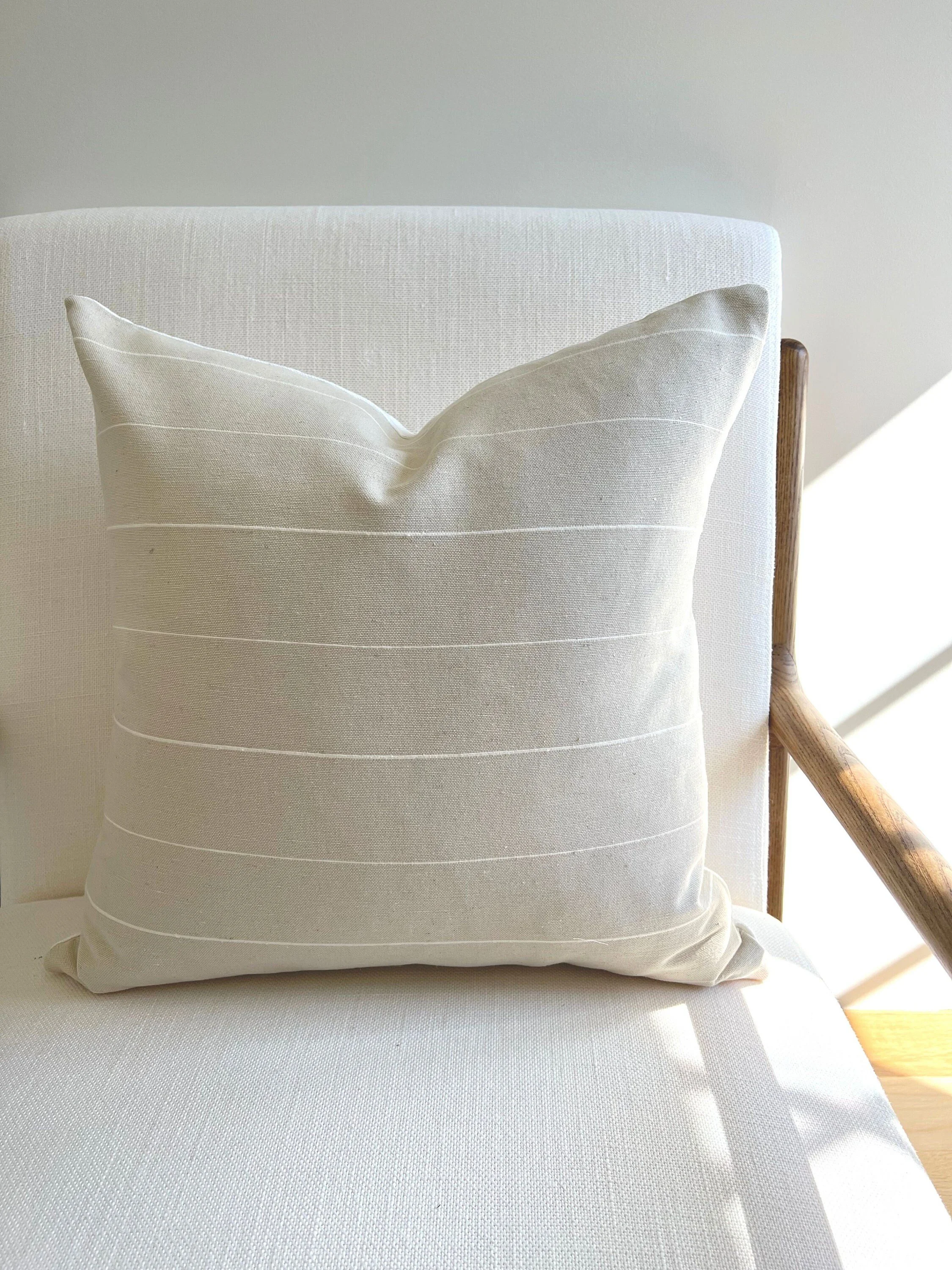 https://i.etsystatic.com/32561642/r/il/68b6a8/4051067709/il_fullxfull.4051067709_l93j.jpg