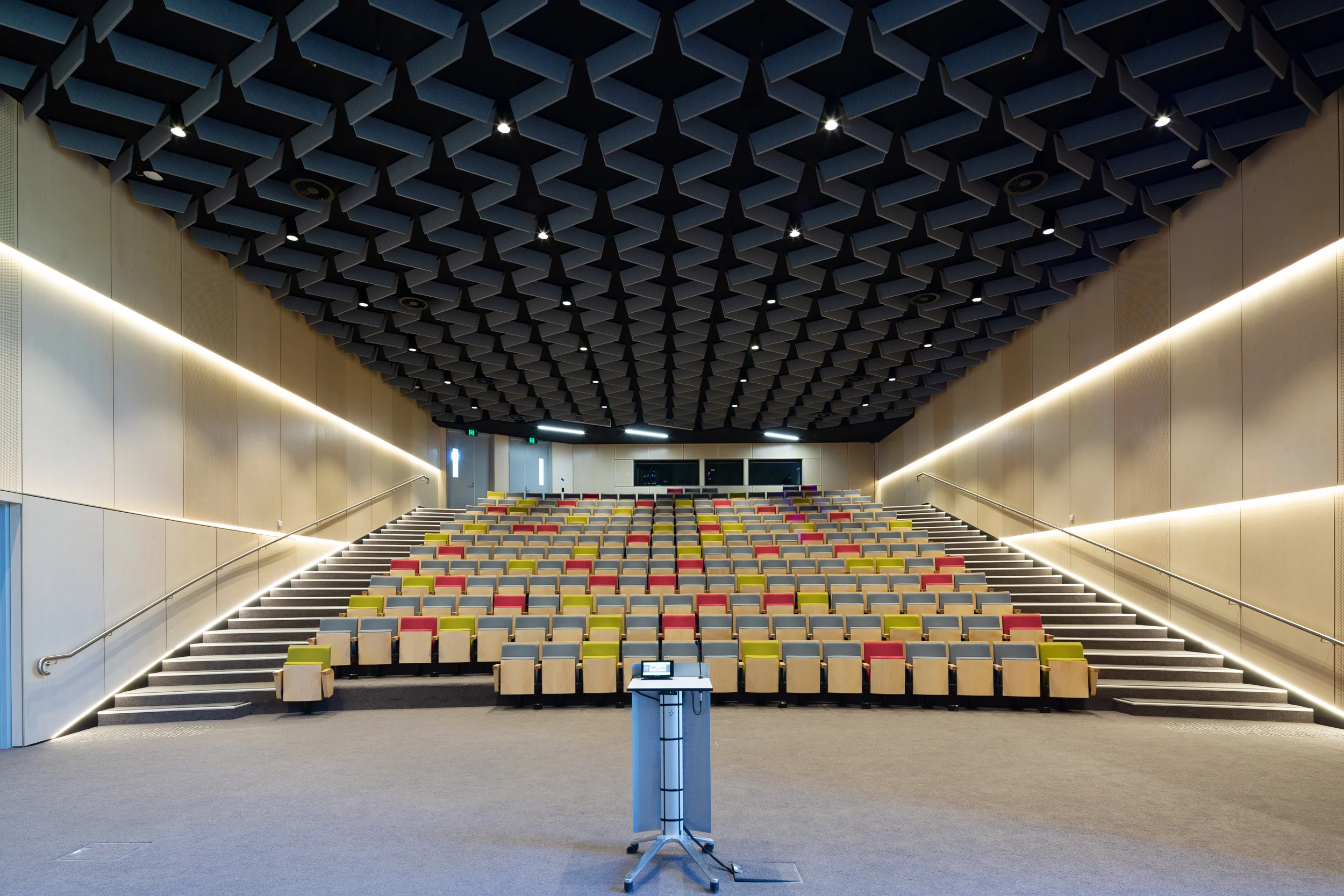 Autex_Taronga_026_Web.JPG